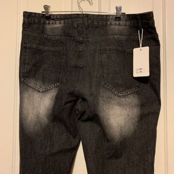 ROMWE Size 38 Distressed Ripped Black Jeans NWT - Picture 6 of 7